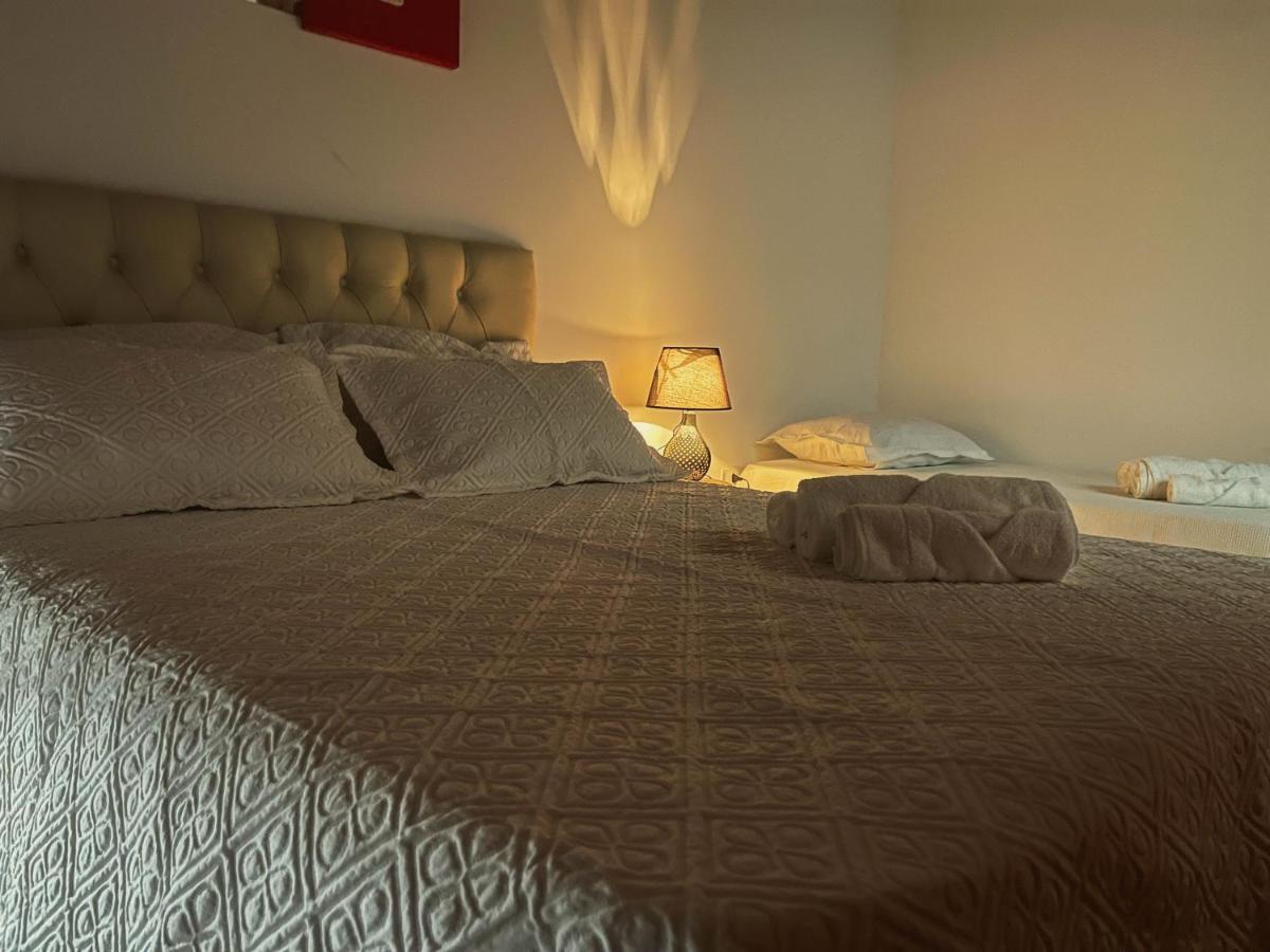 News Guest house *
